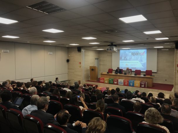 Encuentro ISR: finanzas sostenibles para el cliente retail