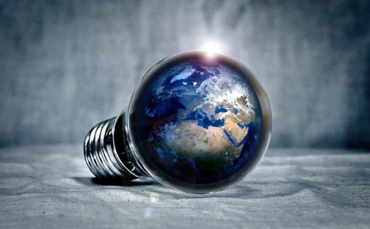 bombilla_luz_mundo_planeta