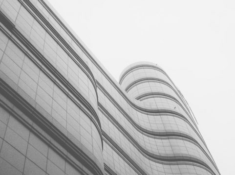 franck-v-4rIgEBIIb30-unsplash-980x734