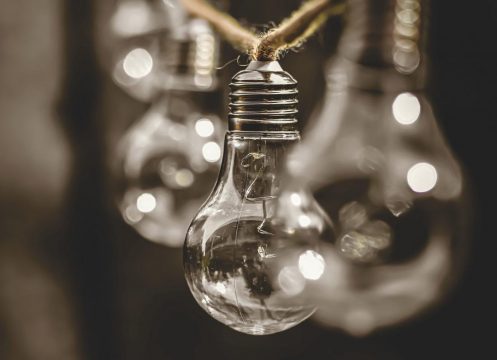 light-bulb-5244001_1920