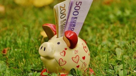 Banca-Fondos_de_pensiones-Ahorro-Jubilacion-Pensiones-Mis_finanzas_504210233_155486794_1706x960