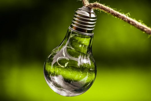 light-bulb-5259340_1920
