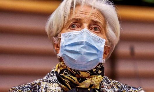700x420_christine-lagarde-presidenta-bce-mascarilla-8febrero2020-reuters-770x420-1