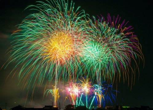 fireworks-180553_1920