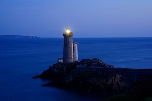 petit-minou-lighthouse-6582717_1920
