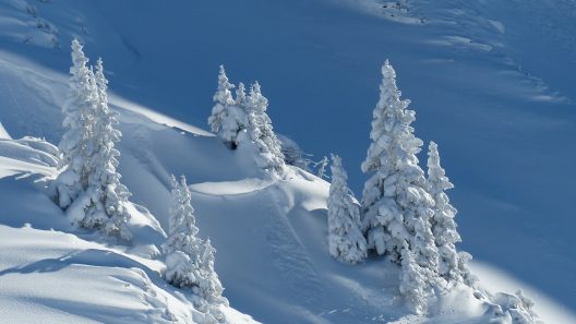 snow-69661_1920