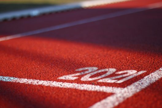 oval-track-gce6ff80a8_1920