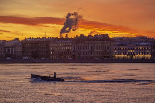 st-petersburg-4805301_1920