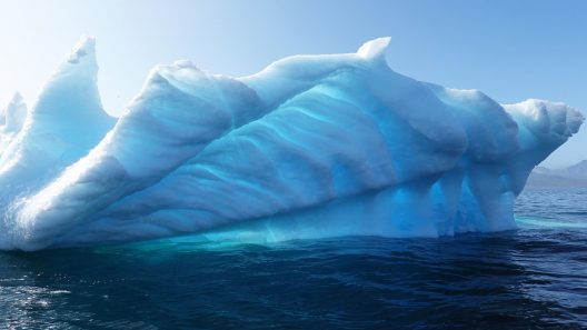 iceberg-4498678_1920