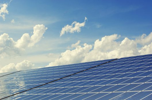 photovoltaic-2138992_1920-1