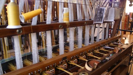 loom-gb17f900a9_640
