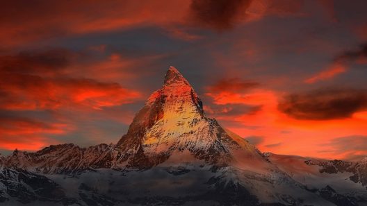 mountains-ga9224a4c5_640
