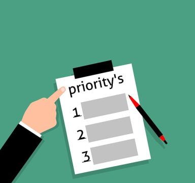 priority-g779444fc4_640
