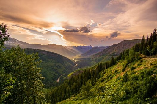 mountains-gf492f3fe9_640