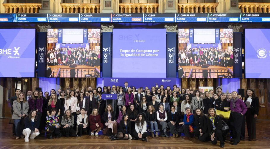 Foto de grupo evento Toque de Campana